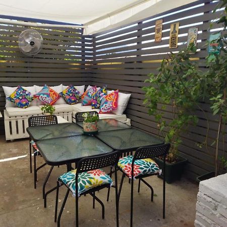 سانتا كروز Casa Roble Anejo Bed & Breakfast المظهر الخارجي الصورة