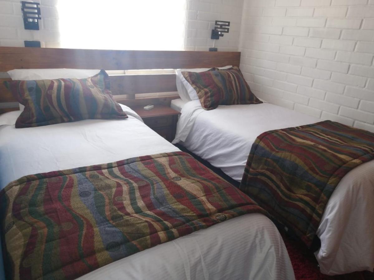 سانتا كروز Casa Roble Anejo Bed & Breakfast المظهر الخارجي الصورة